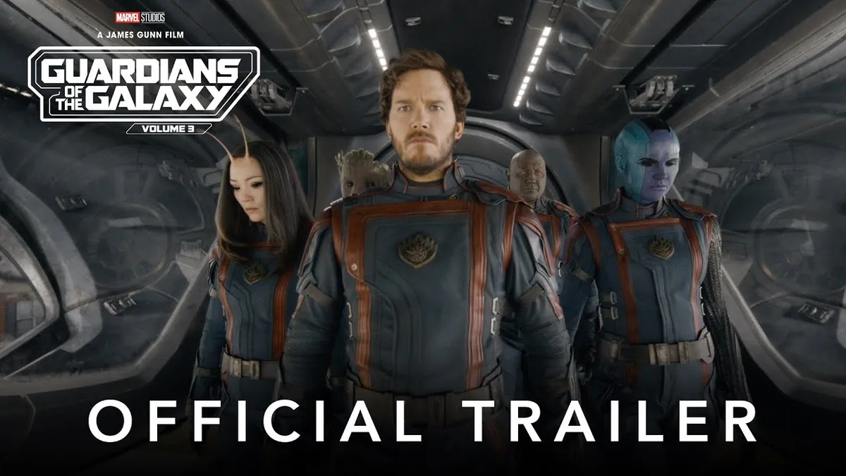 Fotograma del tráiler: Una familia distinta